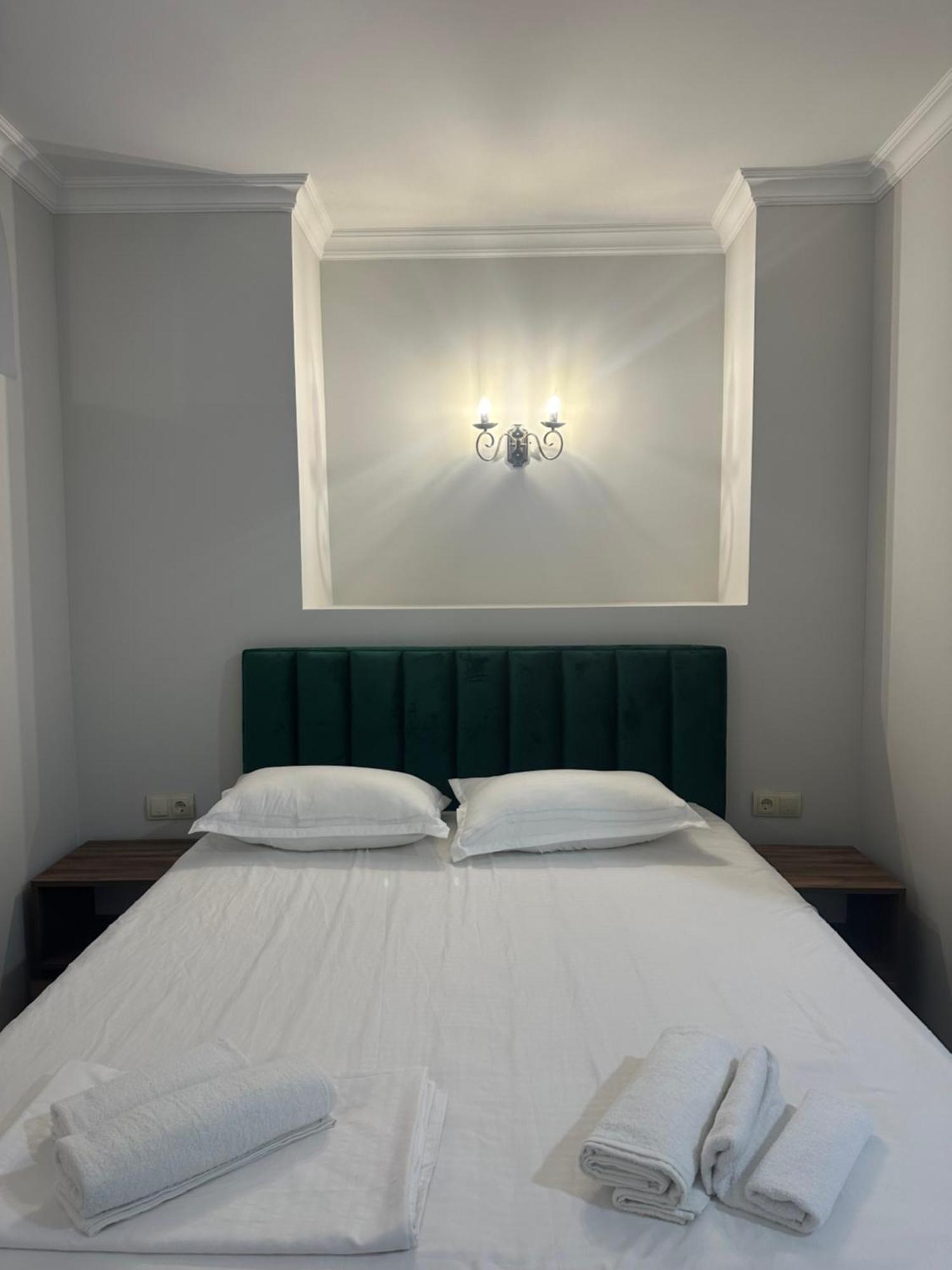 Majestic Hotel Kobuleti Ngoại thất bức ảnh