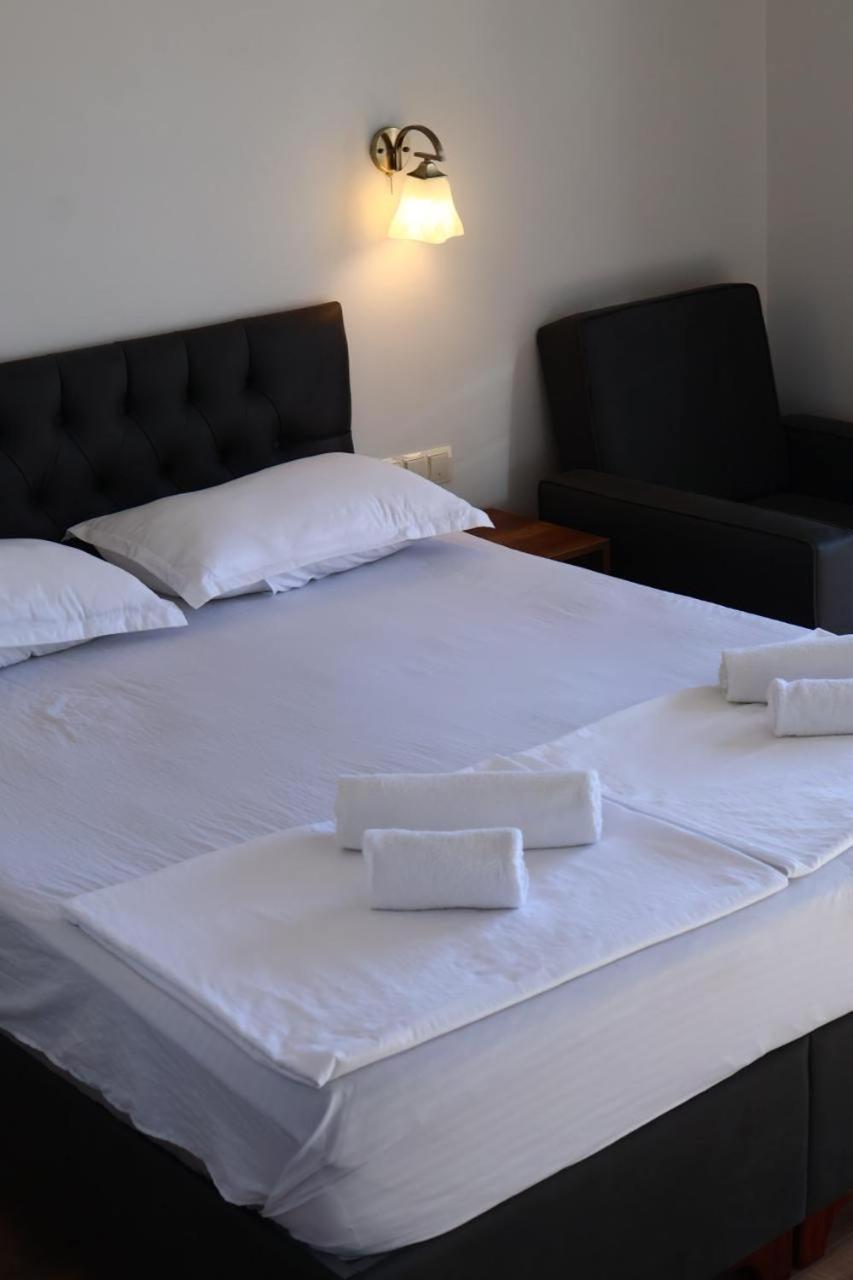Majestic Hotel Kobuleti Ngoại thất bức ảnh