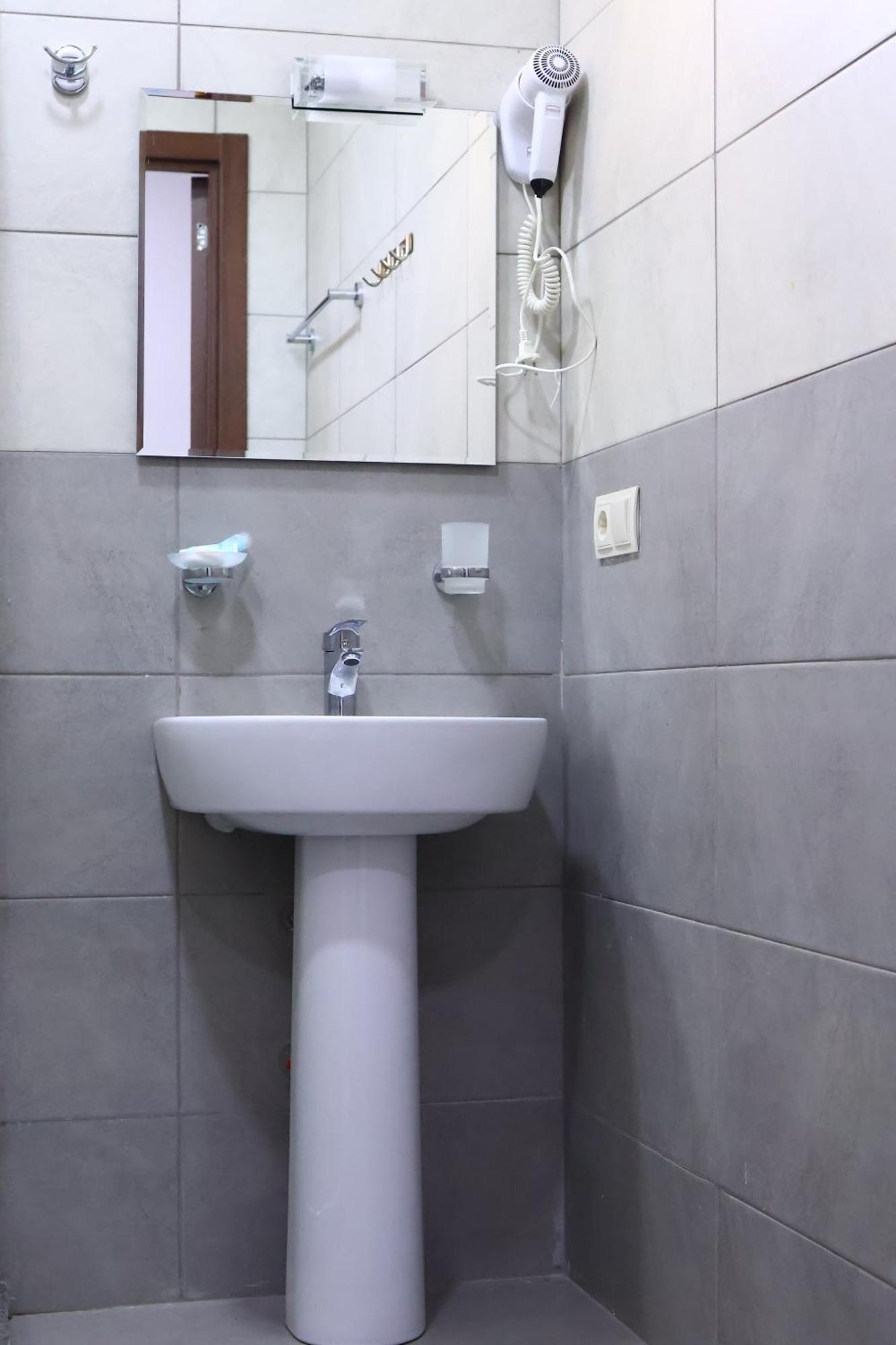 Majestic Hotel Kobuleti Ngoại thất bức ảnh