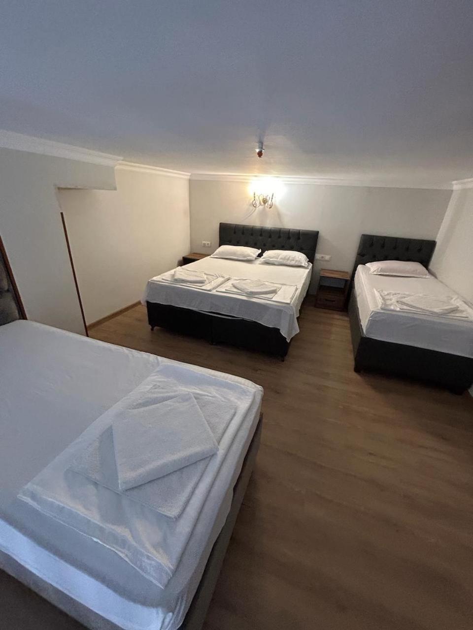 Majestic Hotel Kobuleti Ngoại thất bức ảnh